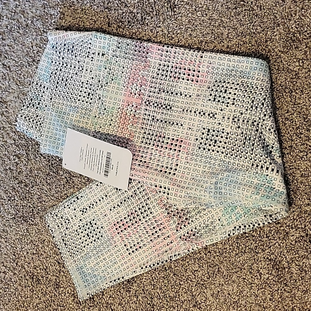 Fabletics Small Multicolored 7/8 Leggings